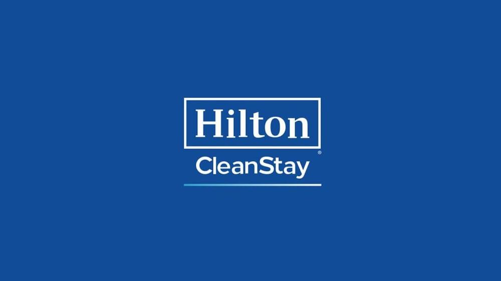 Hampton Inn By Hilton Garden City Long Island Ngoại thất bức ảnh