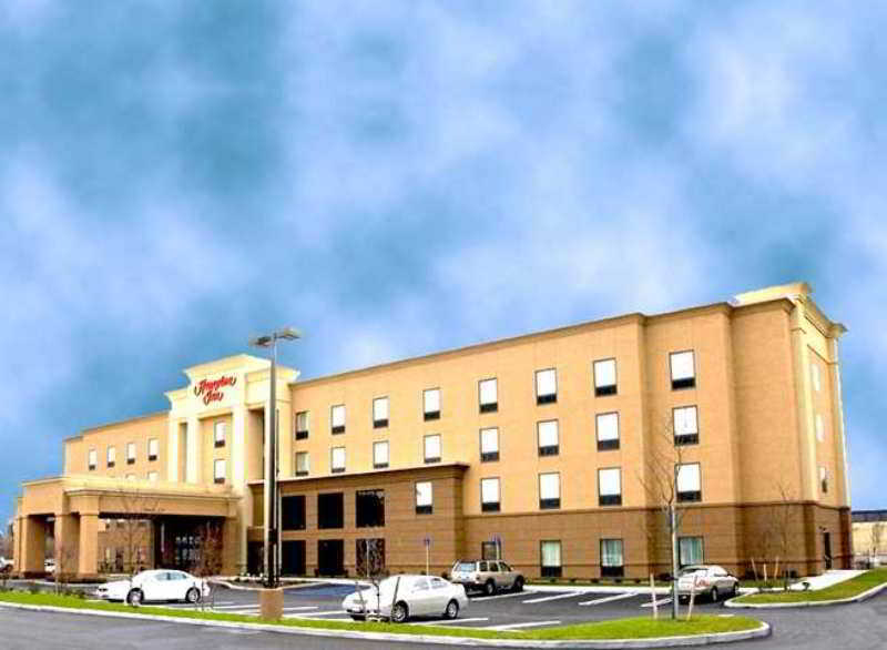Hampton Inn By Hilton Garden City Long Island Ngoại thất bức ảnh